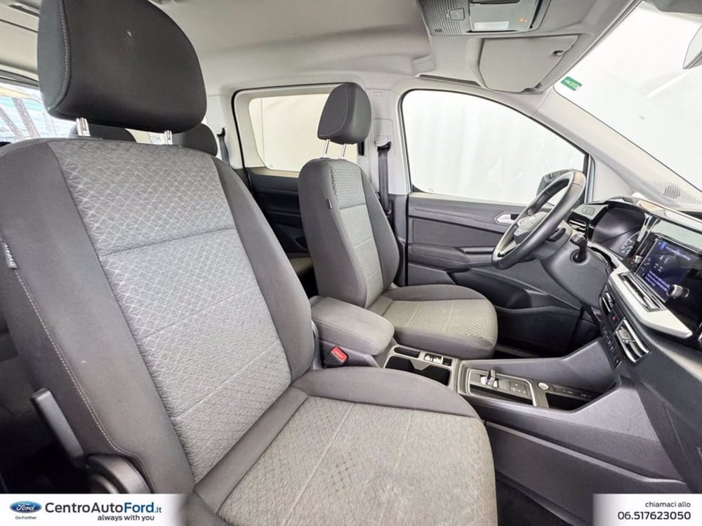 Ford Tourneo Connect usata a Roma (7)
