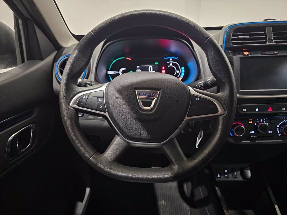 Dacia Spring usata a Palermo (17)