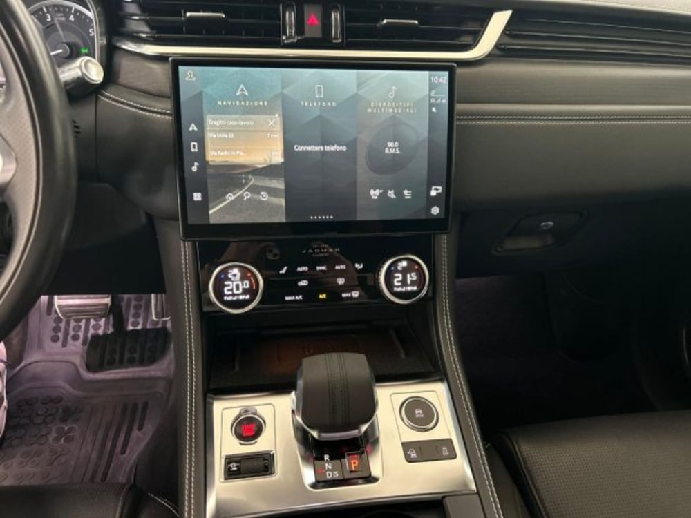 Jaguar F-Pace usata a Modena (10)