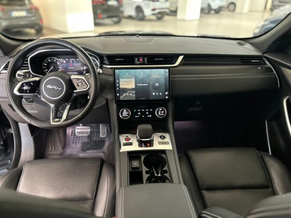 Jaguar F-Pace usata a Modena (4)