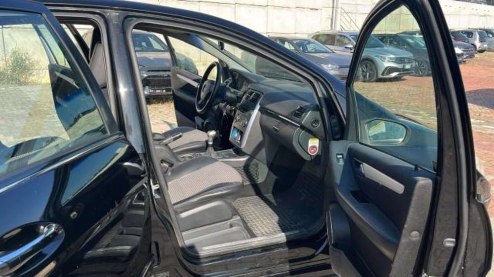 Mercedes-Benz Classe B usata a Matera (13)