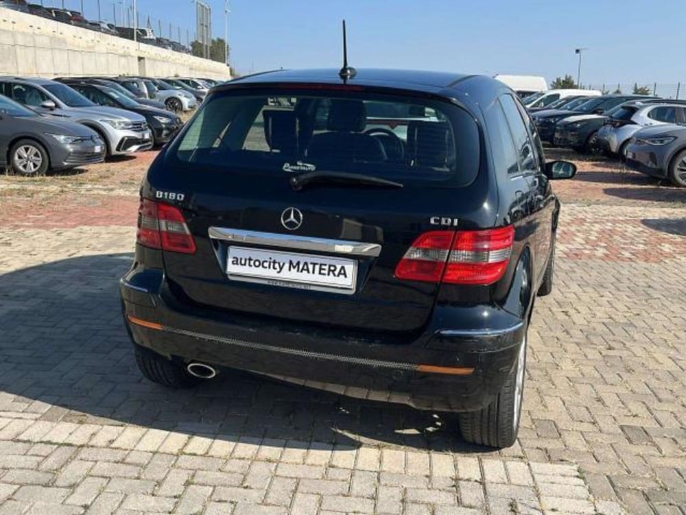 Mercedes-Benz Classe B usata a Matera (4)