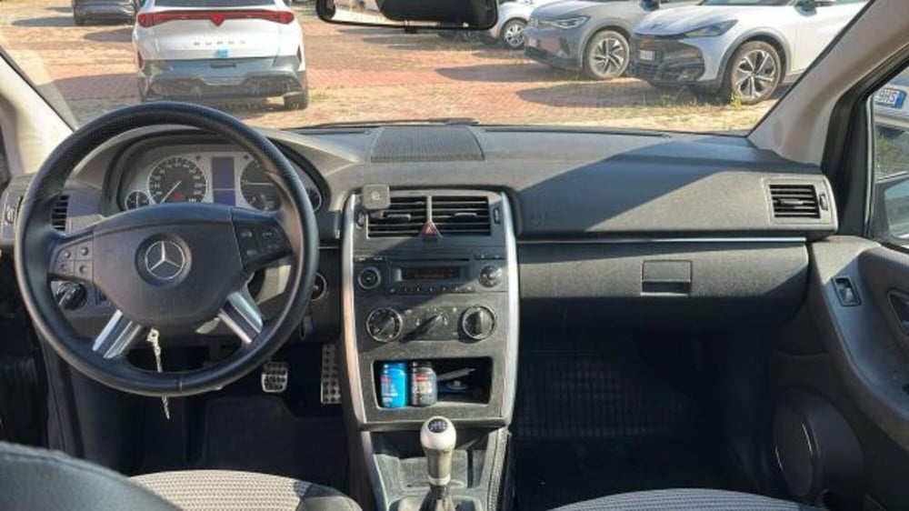 Mercedes-Benz Classe B usata a Matera (8)