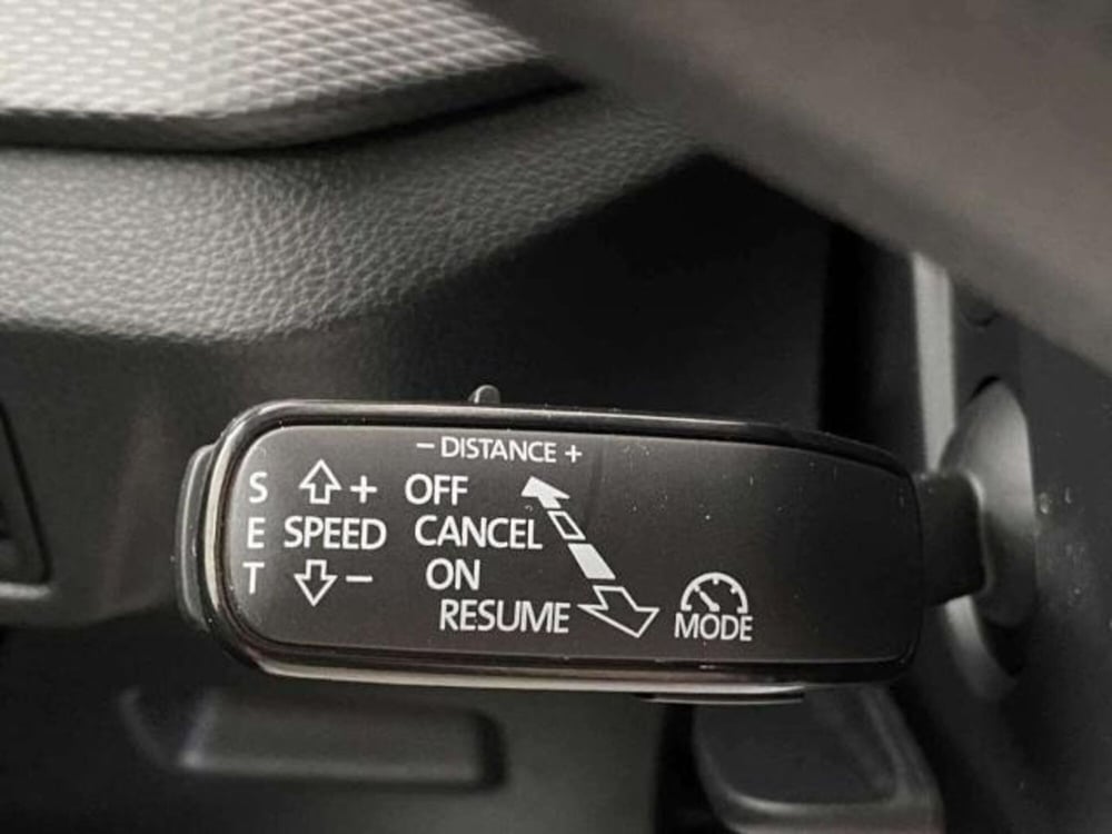 Skoda Scala usata a Matera (10)