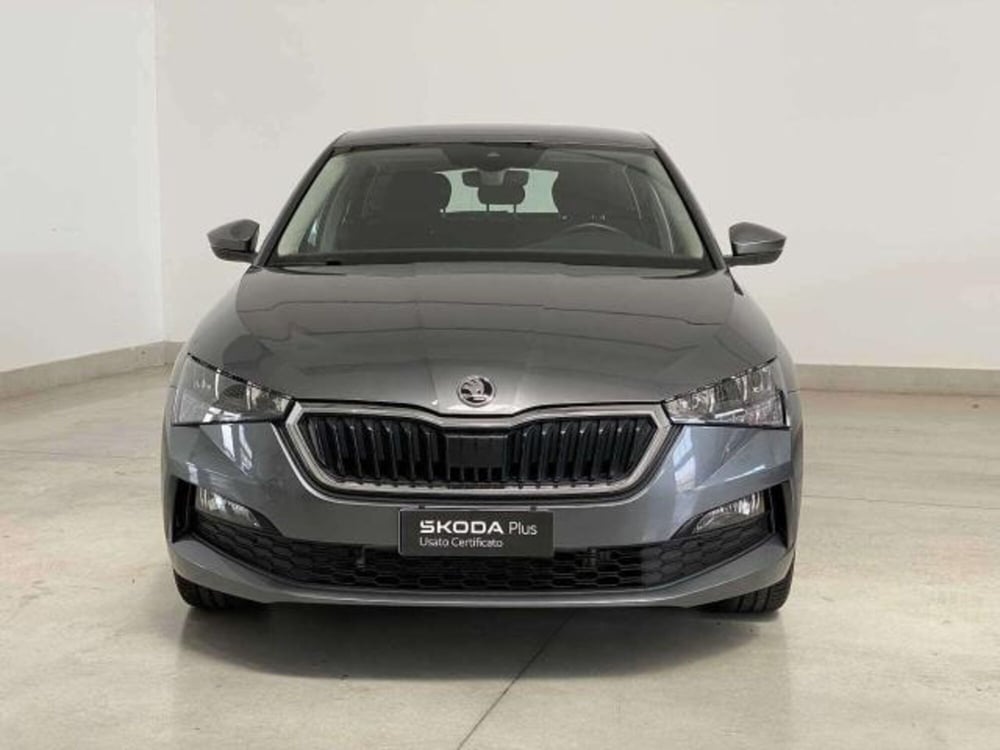 Skoda Scala usata a Matera (2)