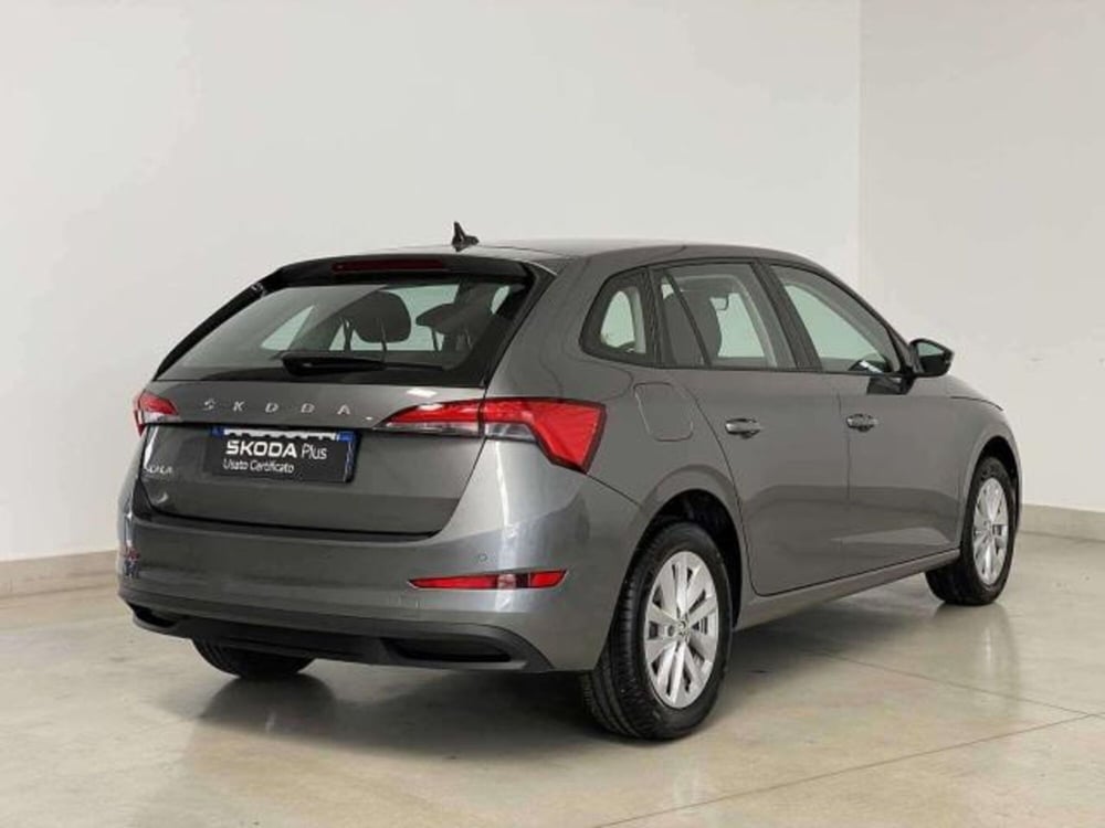 Skoda Scala usata a Matera (3)