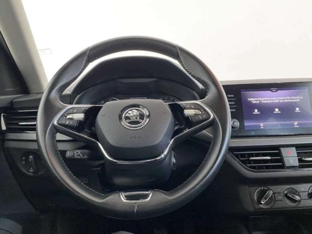 Skoda Scala usata a Matera (7)