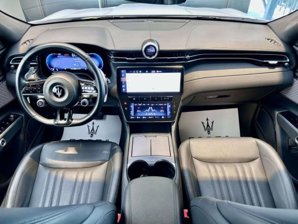 Maserati Grecale usata a Torino (15)