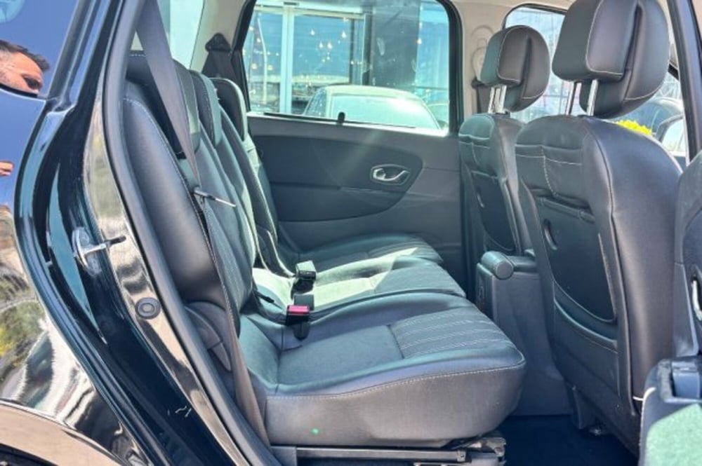 Renault Scenic E-Tech Electric usata a Latina (10)