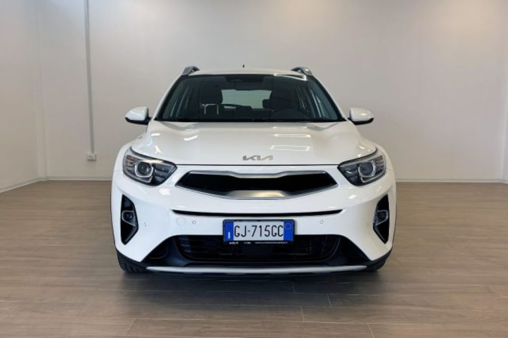 Kia Stonic usata a Latina (2)