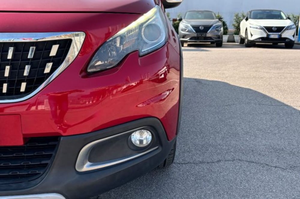Peugeot 2008 usata a Latina (11)