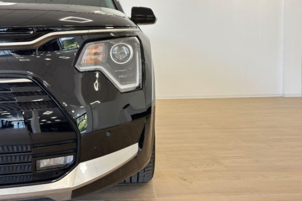 Kia Niro usata a Latina (11)