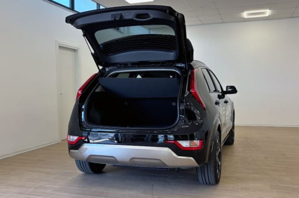 Kia Niro usata a Latina (7)