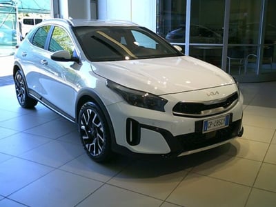 Kia XCeed 1.5 T-GDi 160 CV MHEV iMT Style nuova a Novara