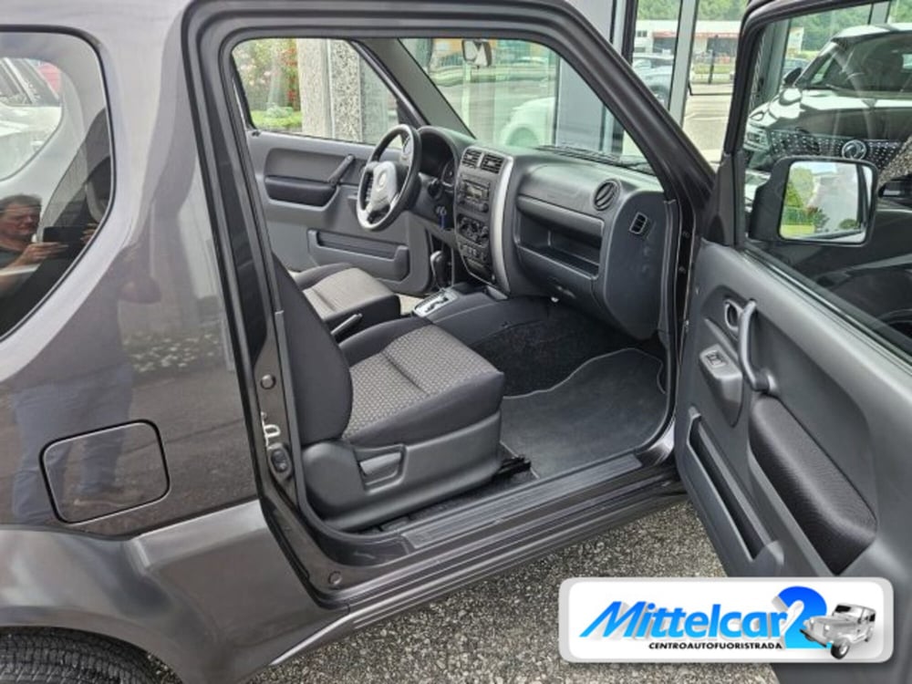 Suzuki Jimny usata a Udine (14)