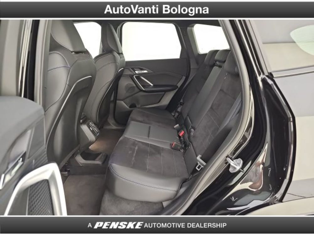 BMW iX1 usata a Bologna (12)