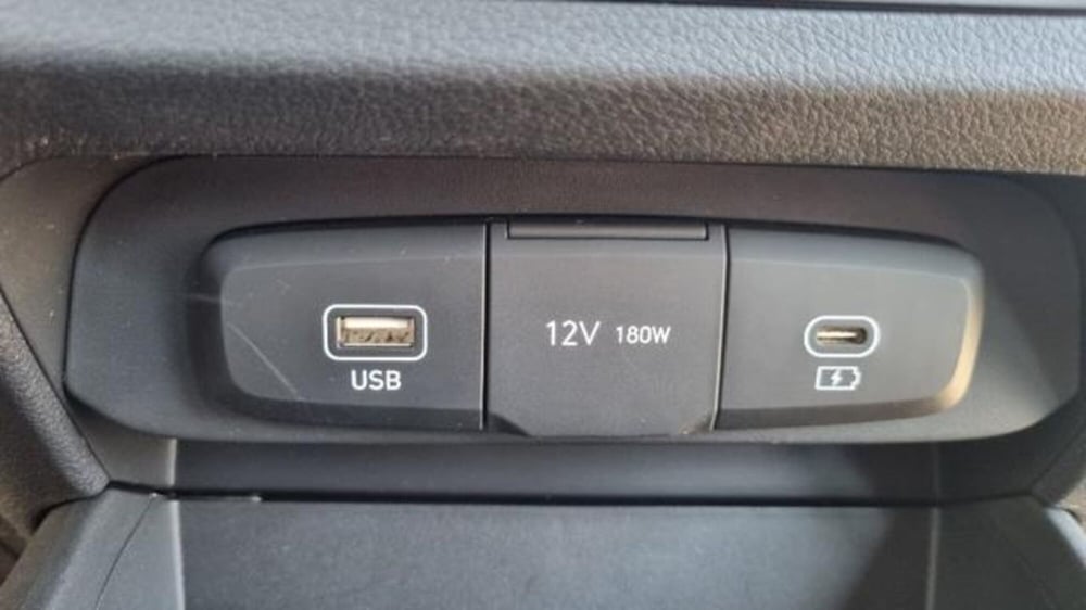 Hyundai i10 nuova a Savona (15)