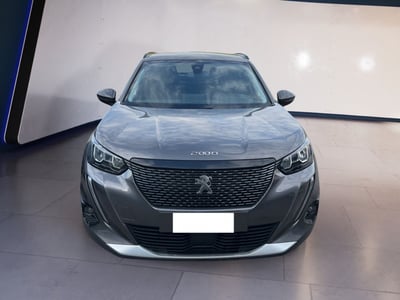 Peugeot 2008 1.2 puretech Active s&amp;s 100cv del 2021 usata a Torino