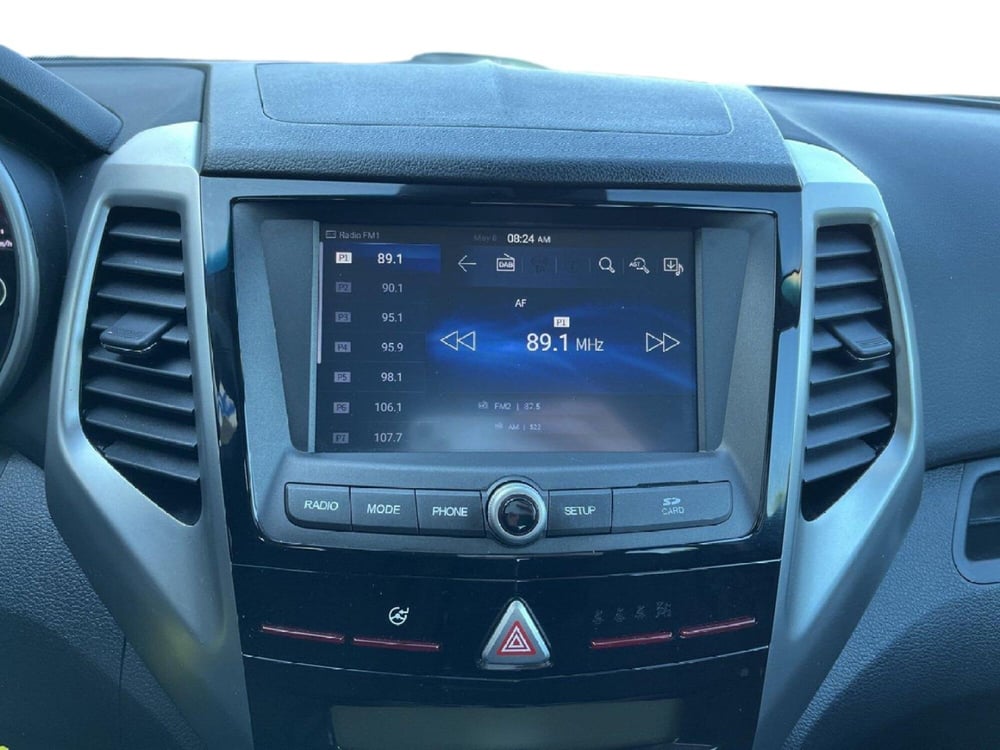 Ssangyong Tivoli usata a Torino (13)