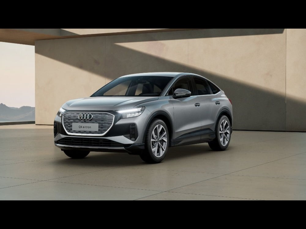 Audi Q4 Sportback nuova a Livorno