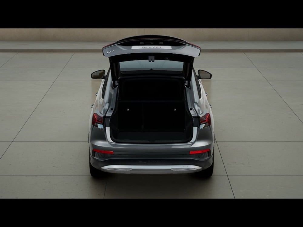 Audi Q4 Sportback nuova a Livorno (5)