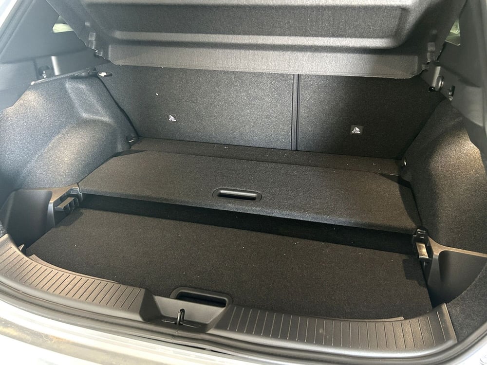 Nissan Qashqai nuova a Ferrara (14)
