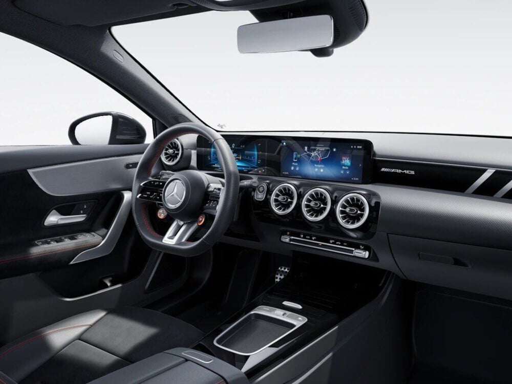 Mercedes-Benz Classe A nuova a Ancona (10)