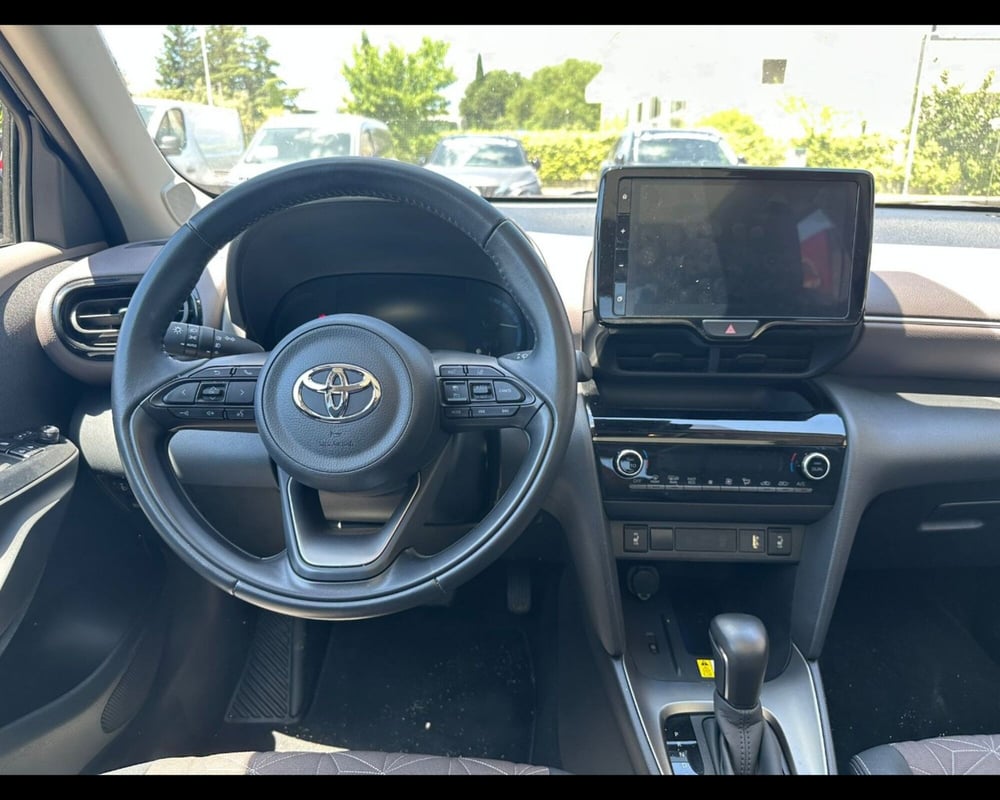 Toyota Yaris Cross usata a Siena (10)
