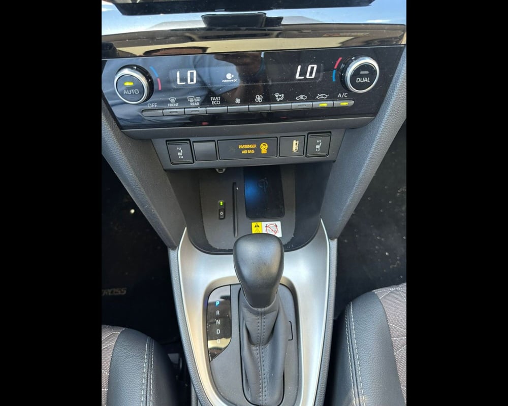 Toyota Yaris Cross usata a Siena (13)