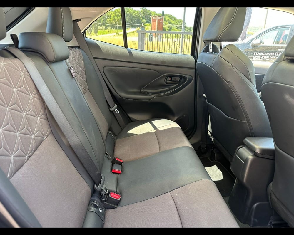 Toyota Yaris Cross usata a Siena (8)