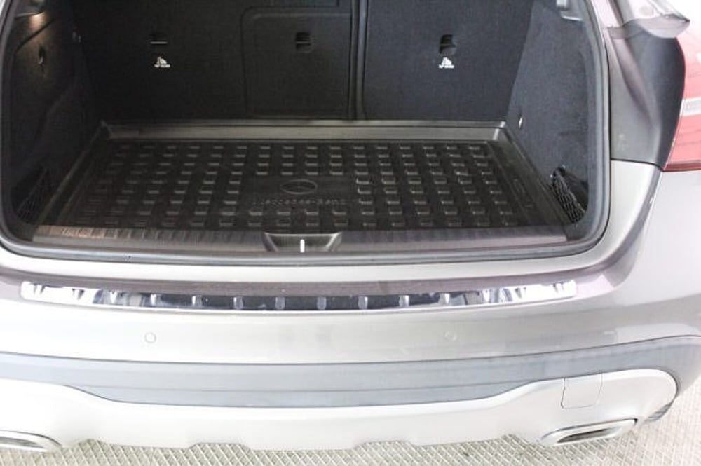 Mercedes-Benz GLA SUV usata a Novara (10)