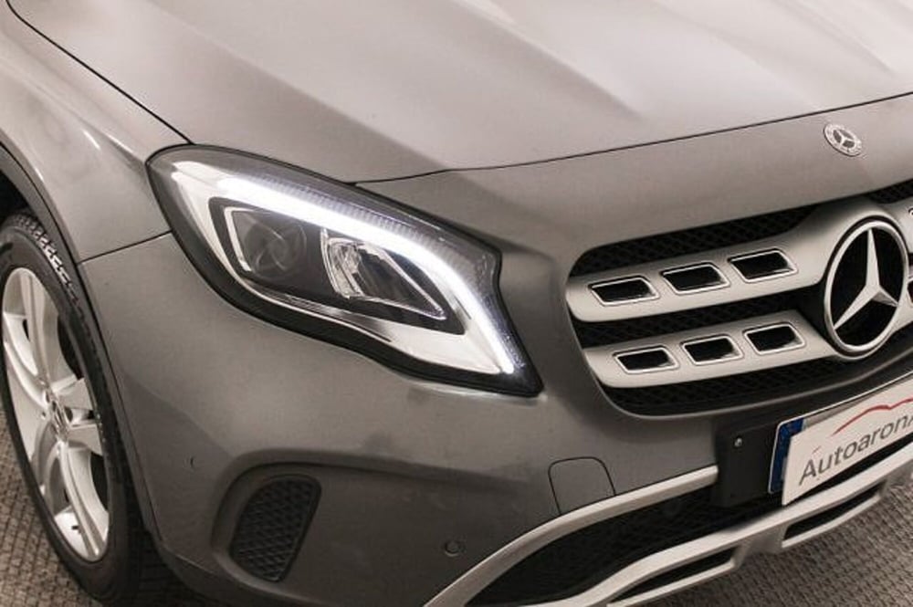 Mercedes-Benz GLA SUV usata a Novara (14)