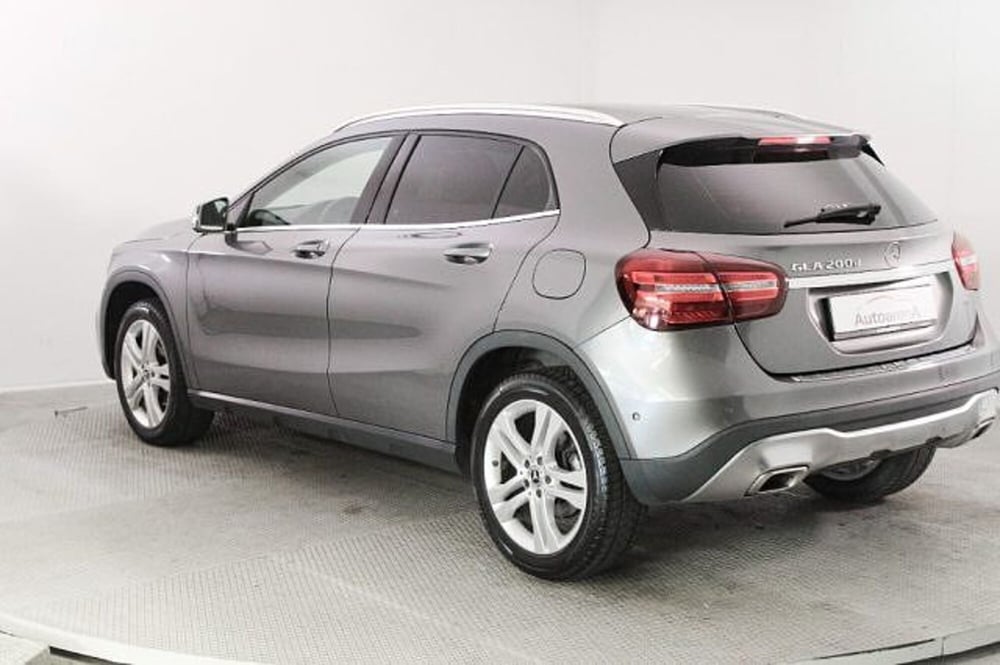 Mercedes-Benz GLA SUV usata a Novara (4)
