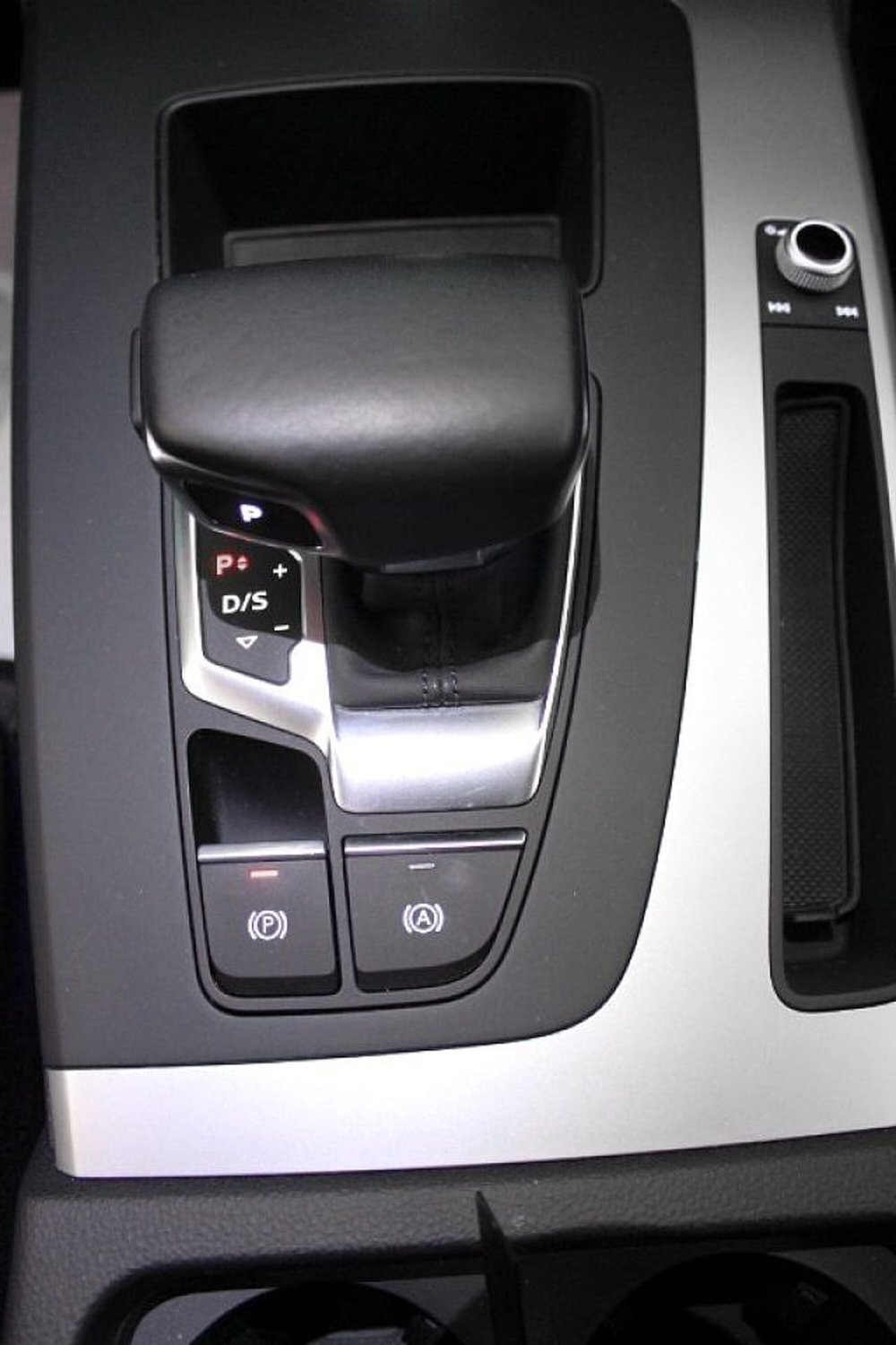 Audi Q5 Sportback usata a Novara (5)