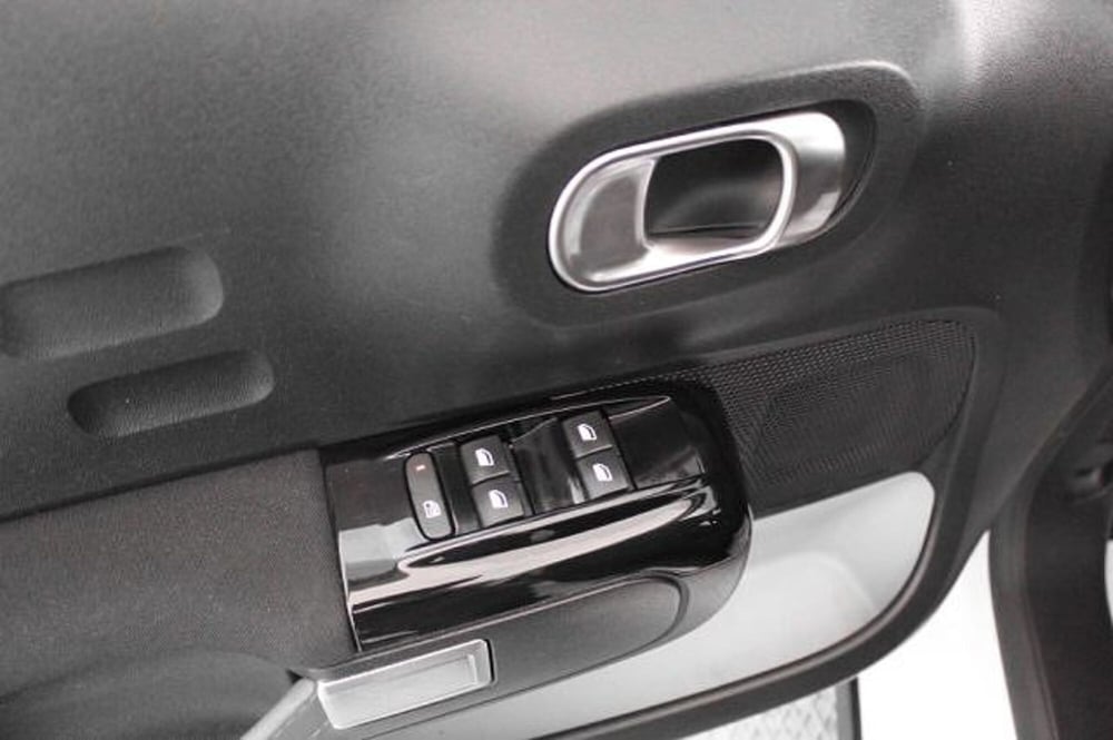 Citroen C3 Aircross usata a Novara (15)