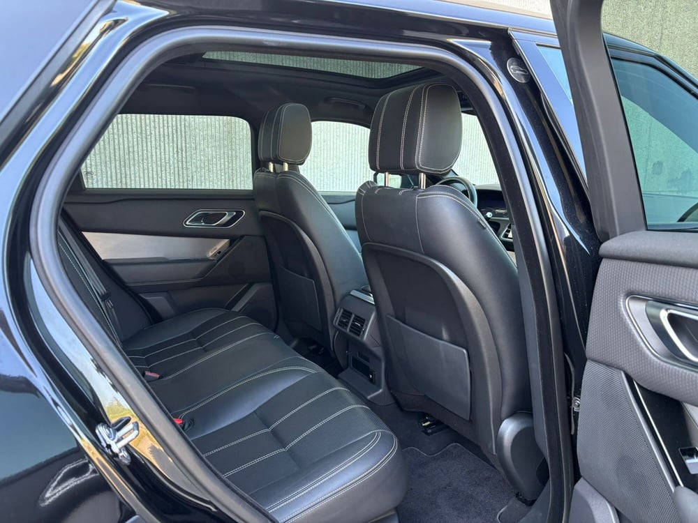 Land Rover Range Rover Velar usata a Salerno (5)