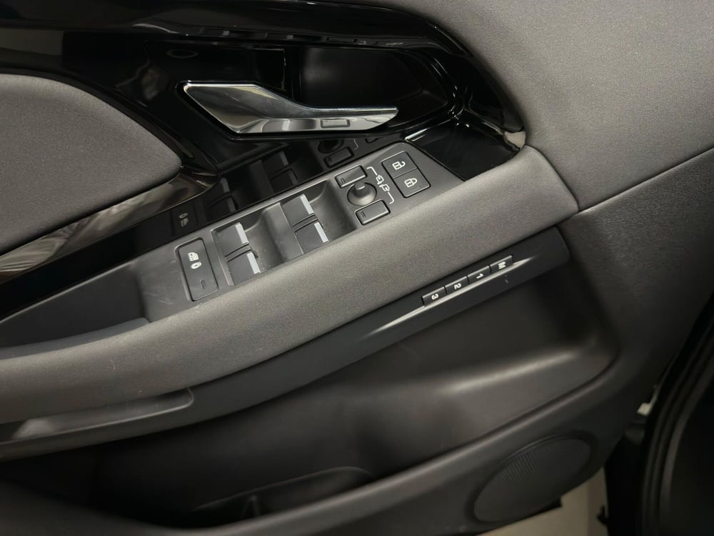 Land Rover Range Rover Evoque usata a Milano (16)