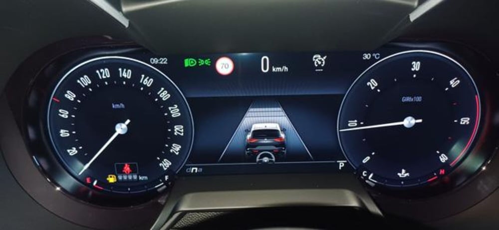 Alfa Romeo Stelvio nuova a Padova (13)