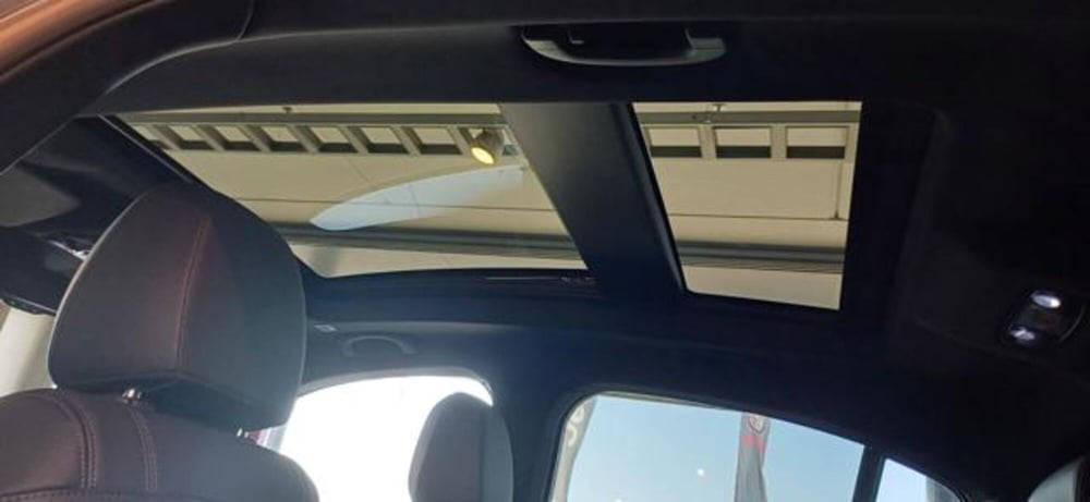 Alfa Romeo Stelvio nuova a Padova (14)