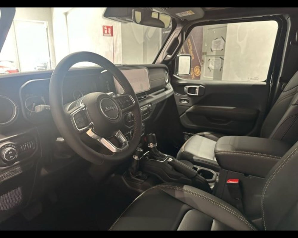 Jeep Wrangler Unlimited nuova a Alessandria (10)