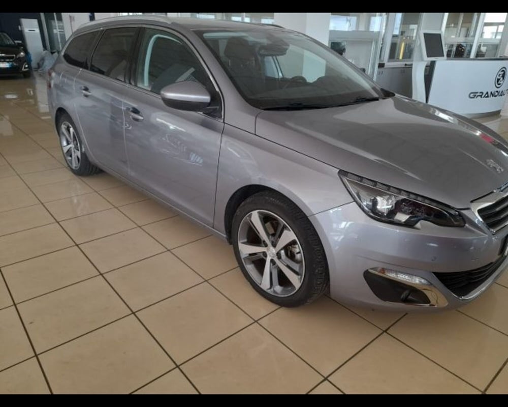 Peugeot 308 SW usata a Alessandria (7)