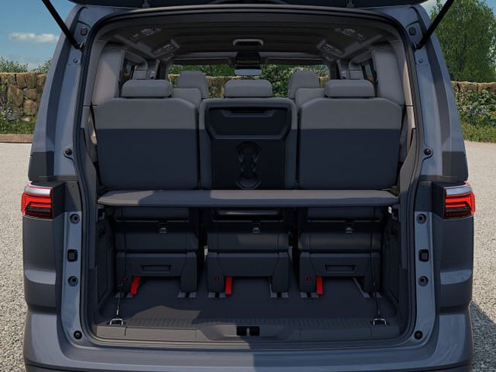 Volkswagen Multivan nuova a Vicenza (16)