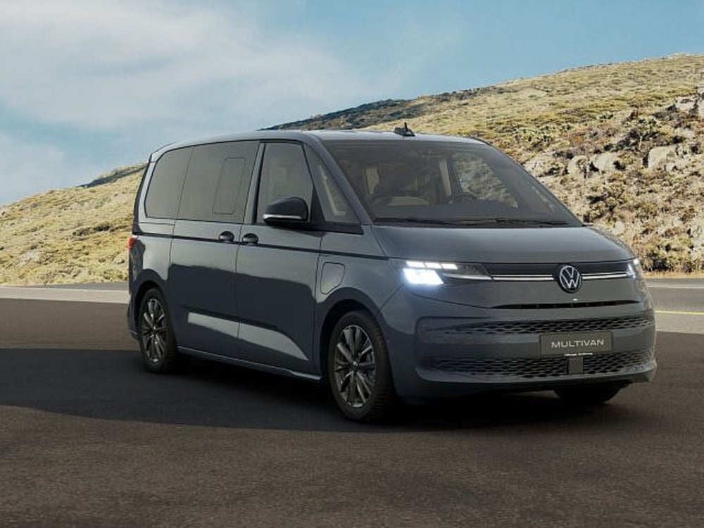 Volkswagen Multivan nuova a Vicenza (7)
