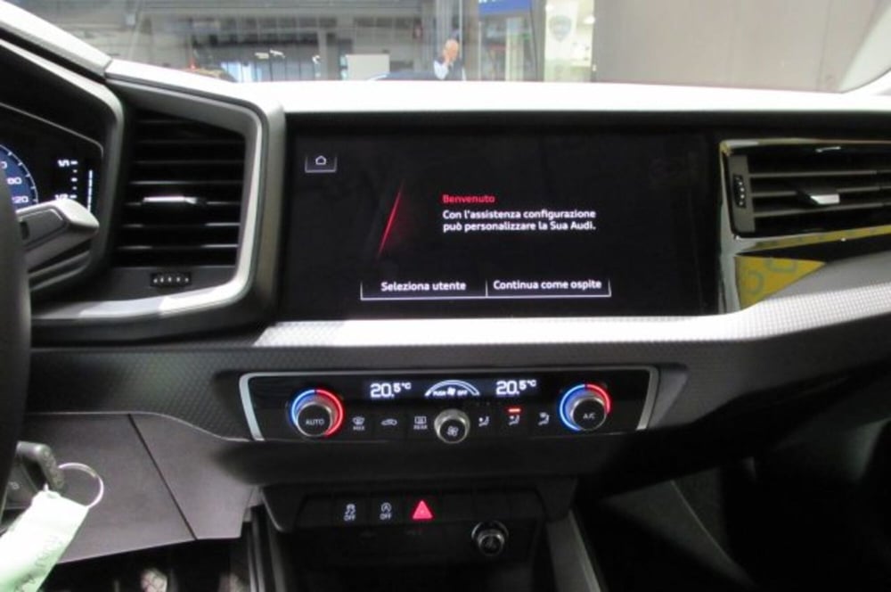 Audi A1 Sportback usata a Milano (8)