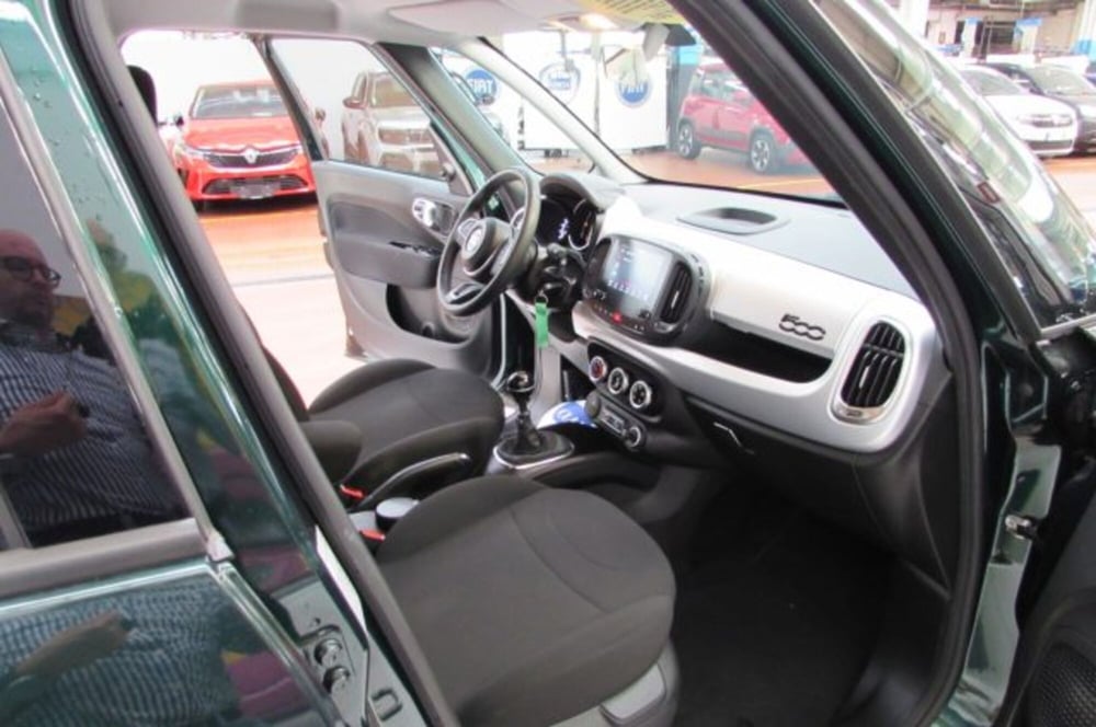 Fiat 500L usata a Milano (17)