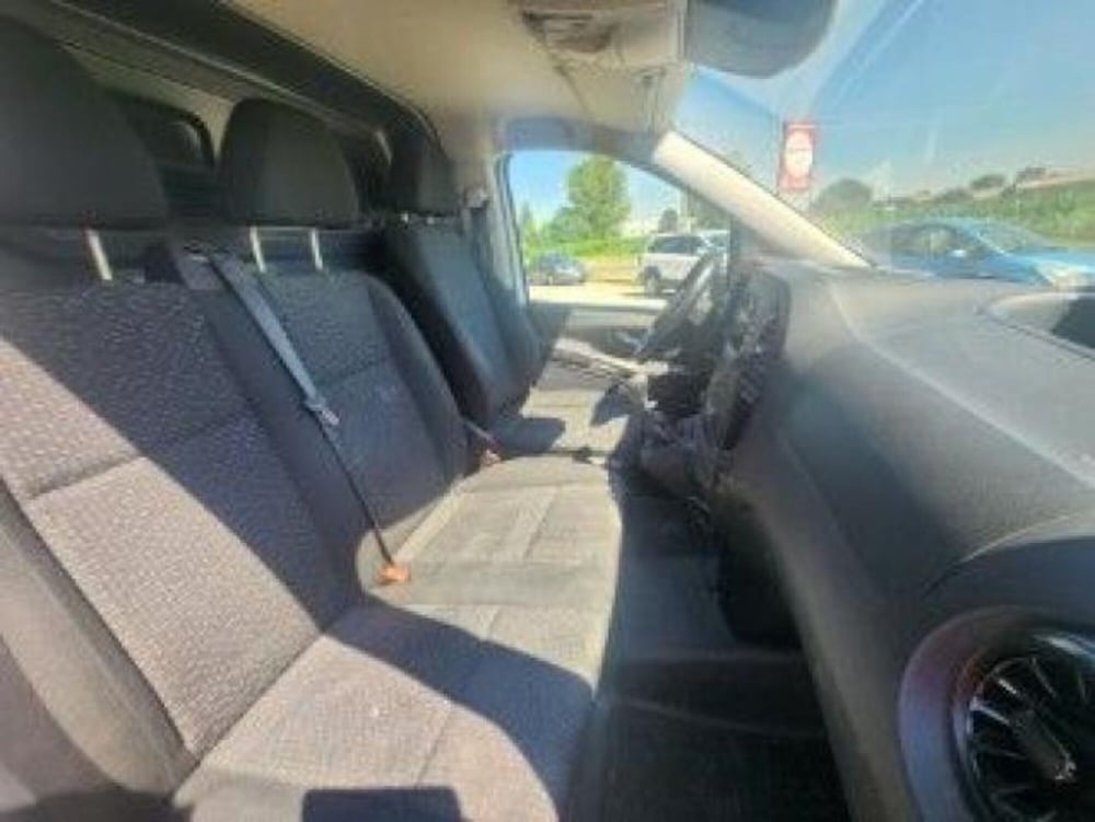 Mercedes-Benz Vito usata a Milano (9)