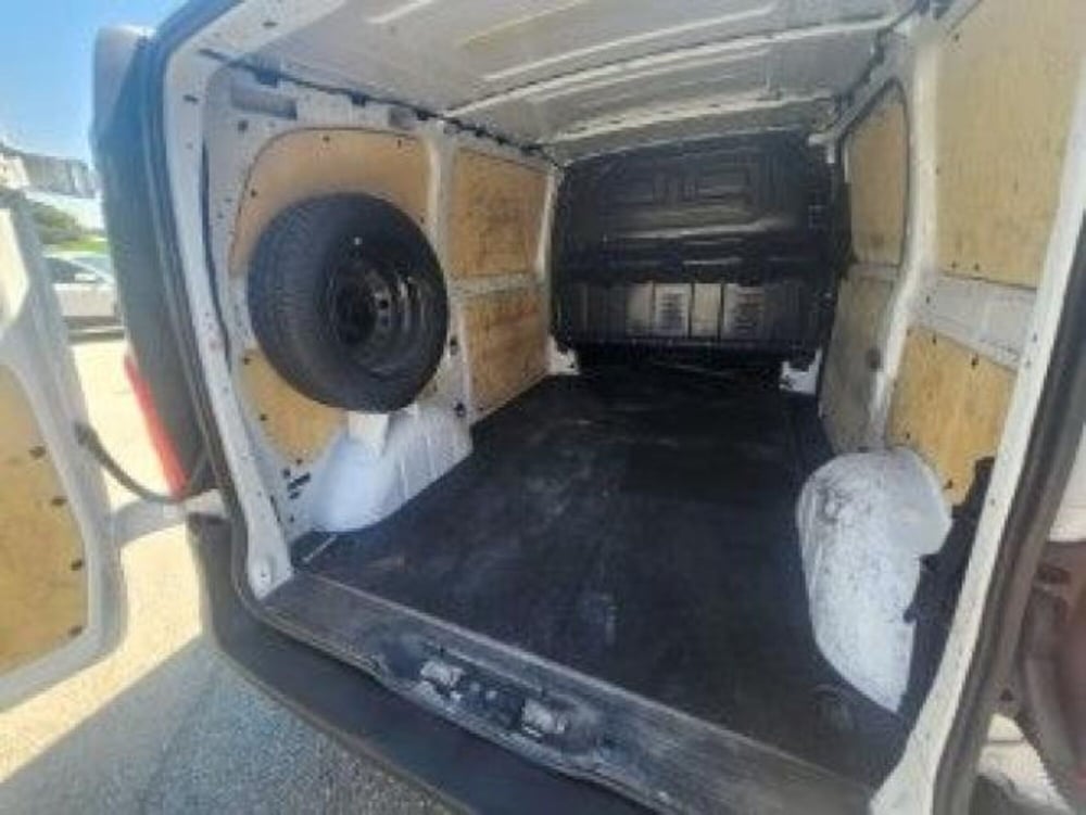 Mercedes-Benz Vito usata a Milano (13)