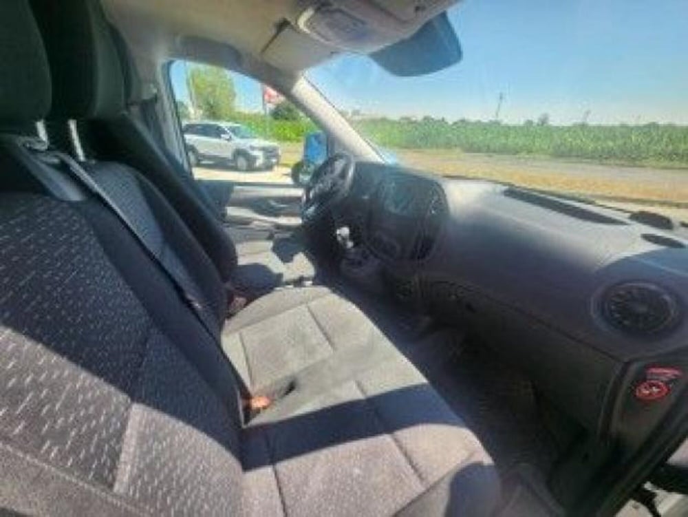 Mercedes-Benz Vito usata a Milano (15)