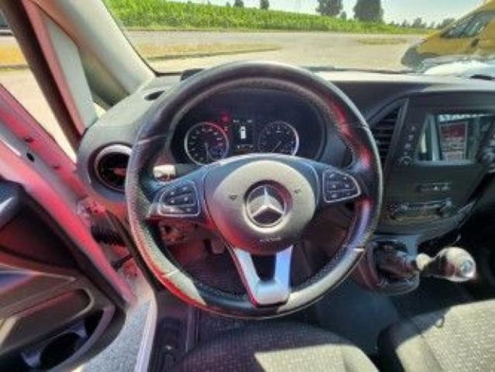 Mercedes-Benz Vito usata a Milano (16)