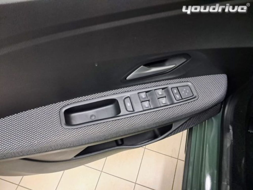 Dacia Sandero Stepway usata a Napoli (16)